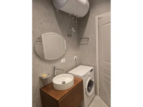 Tirane, shitet apartament 2+1+Aneks+Ballkon Kati 6, 106 m² 240.000 € (River Rezidenc)