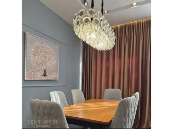 Vlore, jepet me qera Vile 1 Katshe Kati 1, 300 m² 55.000 € (Rezidenca Olea , Dhermi)