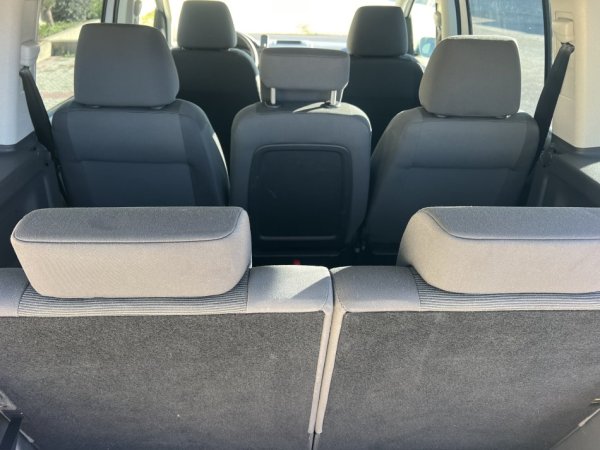 VW TOURAN 1.9 NAFTE 👉 2009 👈 kambio MANUALE - 7 VENDE 5.800 €