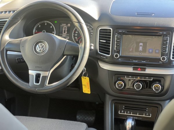 VW SHARAN 2.0 NAFTE 👉 2012 👈 kambio AUTOMATIKE - 5 VENDE 9.400 €