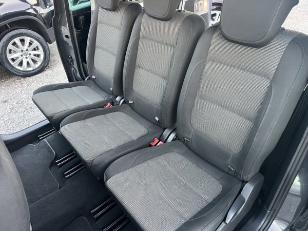 VW SHARAN 2.0 NAFTE 👉 2012 👈 kambio AUTOMATIKE - 5 VENDE 9.400 €