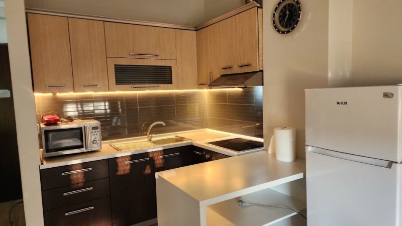 Tirane, jepet me qera apartament 1+1 , 60 m² 450 € (Astir)