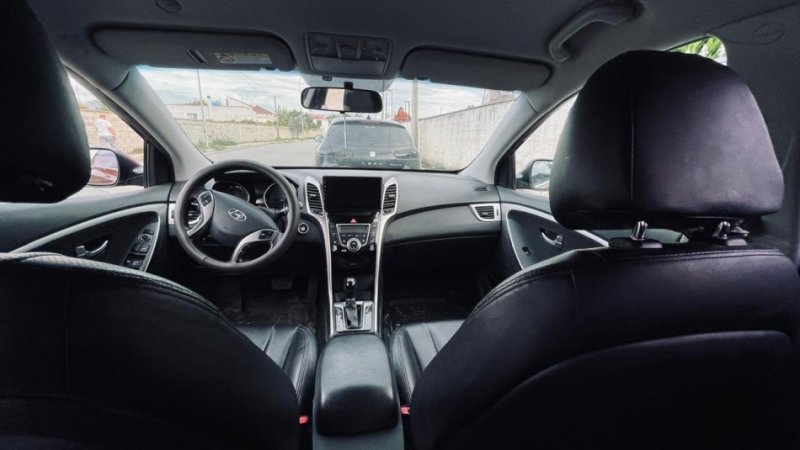 Tirane, shitet makine Hyundai Nafte, kafe automatik Kondicioner 189.000 km 6.700 €