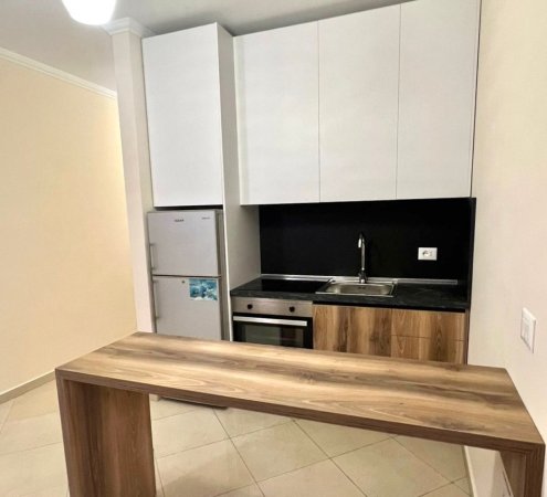 Me Qera : 1+1+ Verande📍Astir (Te Rreth Rrotullimi) - S.116m² - Kt.8 ||  Rruget Kryesore ||520€/Muaj