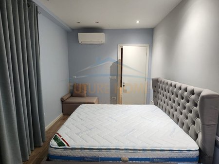 Tirane, jepet me qera apartament 2+1 Kati 5, 95 m² 1.000 € 