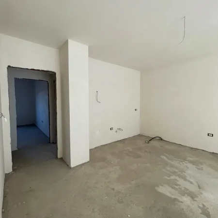Tirane, shitet apartament 2+1 Kati 3, 115 m² 191.200 € 