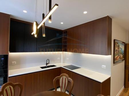 Tirane, jepet me qera apartament 2+1 Kati 4, 102 m² 1.300 € 