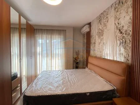 Tirane, jepet me qera apartament 2+1 Kati 4, 102 m² 1.300 € 