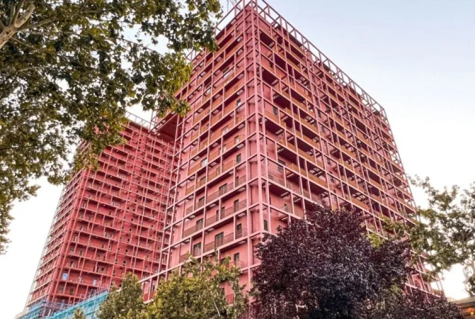 Tirane, jepet me qera apartament 2+1+Ballkon Kati 4, 117 m² 1.400 € (Rruga e Kavajes)