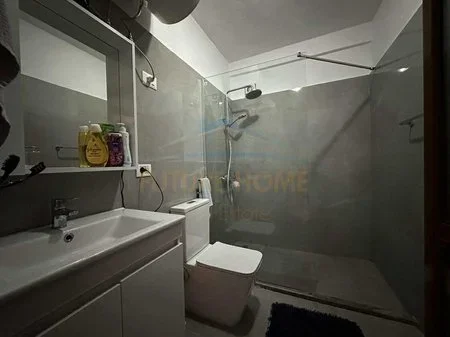 Tirane, shitet apartament 2+1 Kati 1, 94 m² 135.000 € 
