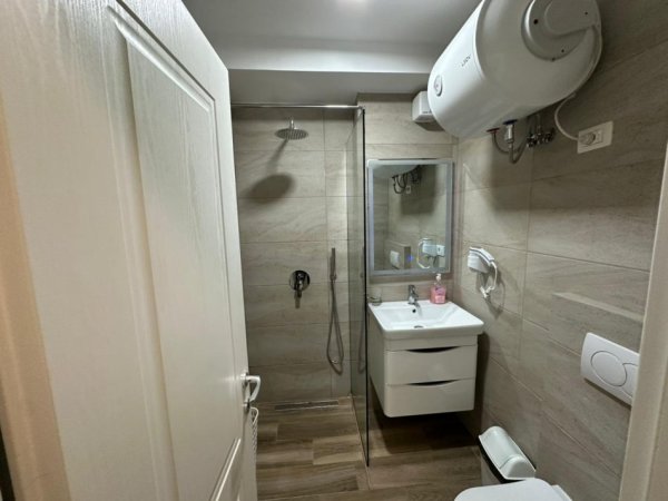 Tirane, jepet me qera apartament 2+1 Kati 3, 93 m² 850 € 