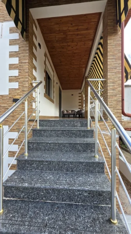 Lushnje, shitet Vile 3 Katshe Kati 0, 510 m² 