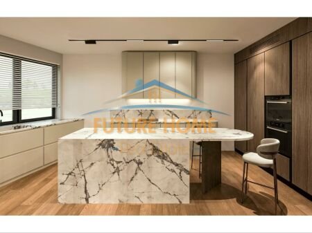 Tirane, shitet apartament 3+1 Kati 1, 214 m² 400.000 € 