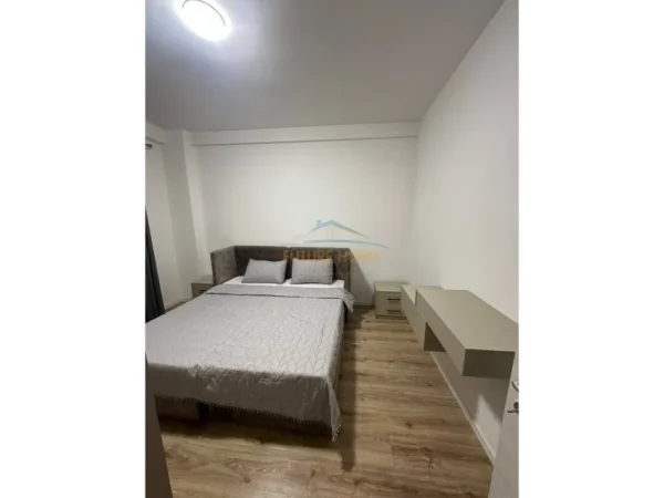 Tirane, jepet me qera apartament 1+1 Kati 3, 60 m² 550 € (Rruga Dritan Hoxha)