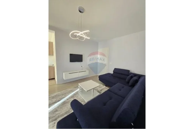 Tirane, jepet me qera apartament 2+1 Kati 5, 90 m² 700 € (Rezidenca Alba)