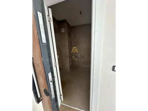 Tirane, shitet apartament 2+1 , 103 m² 166.000 € (Ish Fusha e Aviacionit)