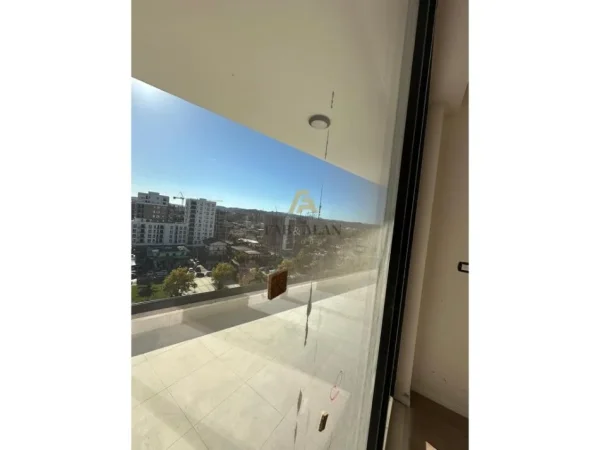 Tirane, shitet apartament 2+1 , 103 m² 166.000 € (Ish Fusha e Aviacionit)