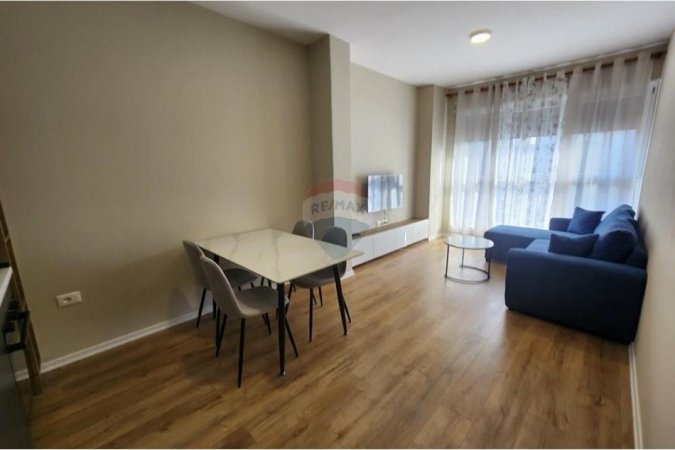 Tirane, jepet me qera apartament 1+1 Kati 5, 60 m² 550 € (Don Bosko)