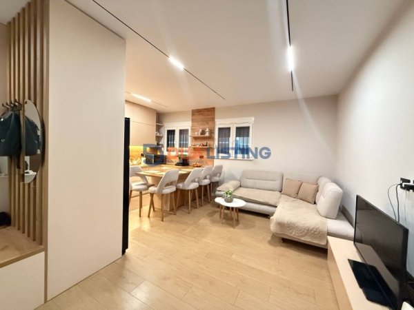 Tirane, shitet apartament 2+1 Kati 0, 96 m² 135.000 € (Rruga e Dibres prane shkolles se bashkuar)