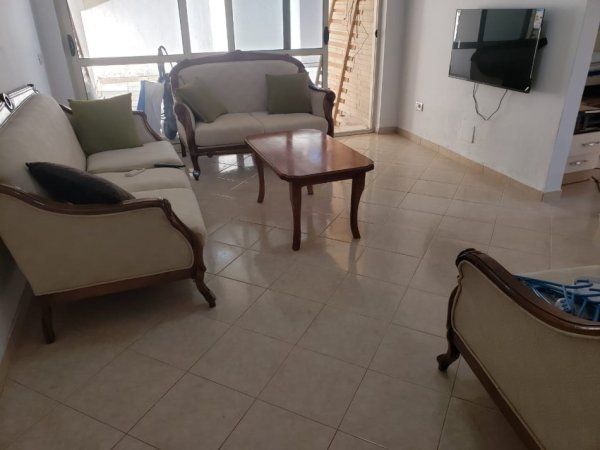 Tirane, jepet me qera apartament 2+1 Kati 1, 550 € 