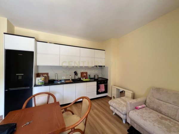 Durres, shitet apartament 1+1+Ballkon Kati 2, 62 m² 65.000 €