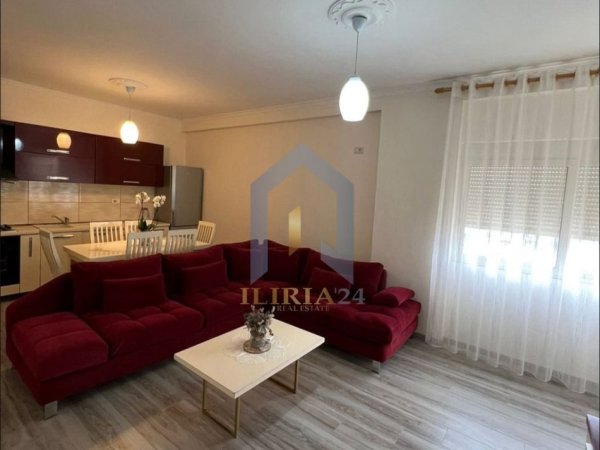 Tirane, shes 1+1+Ballkon Kati 7, 85 m² 115.000 €