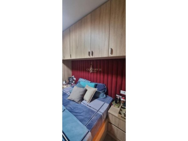 Tirane, shitet apartament 2+1 Kati 2, 56 m² 230.000 € (Bllok)