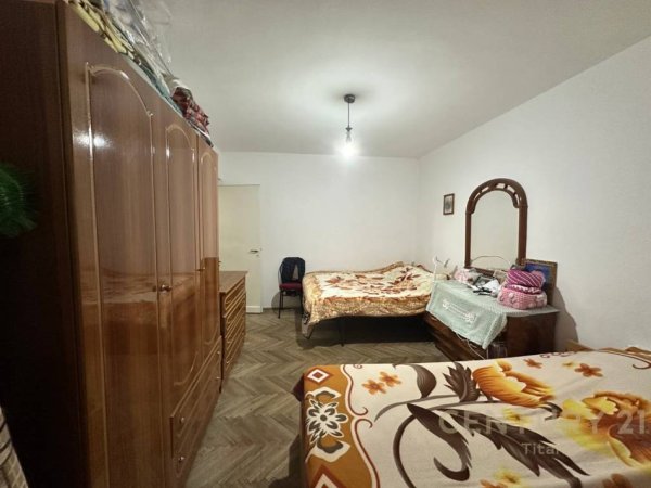 Tirane, shitet apartament 1+1 Kati 2, 56 m² 85.000 € (Oxhaku)