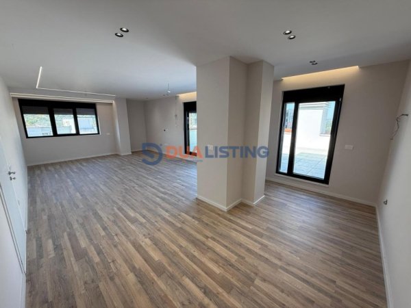 Tirane, shitet apartament 3+1 Kati 8, 172 m² 290.000 € (Urban Gate Astir)