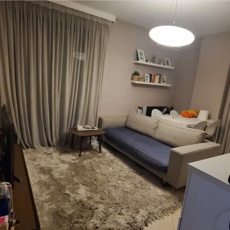 Tirane, jepet me qera apartament 1+1+Ballkon , 70 m² 800 € (rruga e kosovareve)
