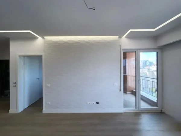 Tirane, shitet apartament 2+1 , 96 m² 273.000 € (shkolla e kuqe)