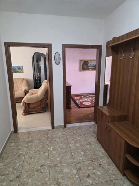 Tirane, jepet me qera apartament 2+1+Ballkon Kati 4, 75 m² 500 € (Siri Kodra)
