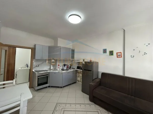 Durres, jepet me qera apartament 1+1 Kati 3, 58 m² 300 € 