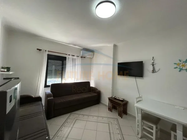 Durres, jepet me qera apartament 1+1 Kati 3, 58 m² 300 € 