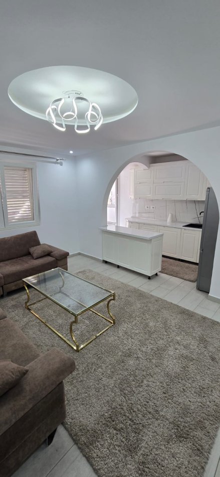Tirane, shitet apartament 2+1 Kati 3, 158.000 € 