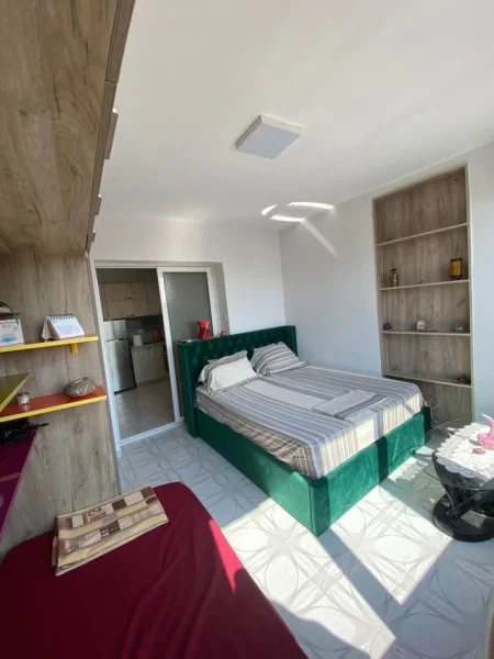 Tirane, jepet me qera apartament 1+1 Kati 6, 45 m² 450 € (Rruga Sulejman Pasha)