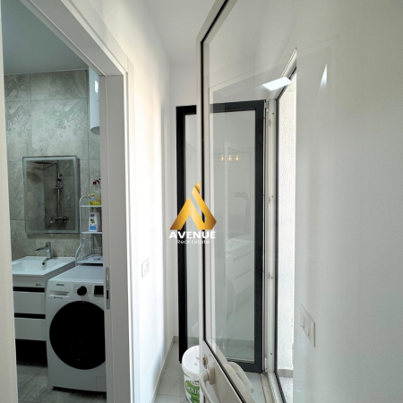 Green and White Minimalist House for Sale Facebook Post - 2025-10-30T111428.671.png