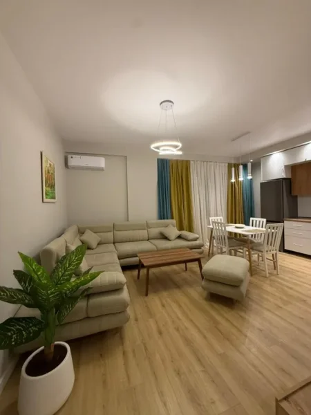 Tirane, jepet me qera apartament 1+1 Kati 5, 78 m² 550 € (Astir)