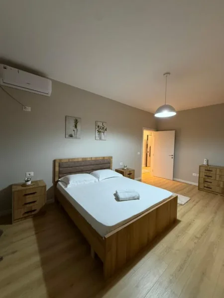 Tirane, jepet me qera apartament 1+1 Kati 5, 78 m² 550 € (Astir)