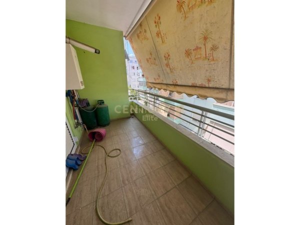 Tirane, jepet me qera apartament 2+1 Kati 2, 90 m² 600 € (Selite)