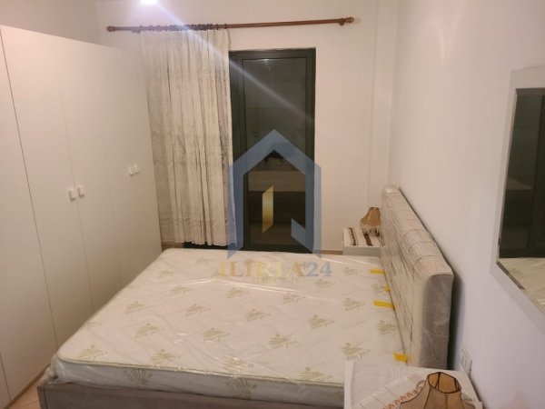 Tirane, shitet apartament 2+1+Ballkon Kati 6, 107 m² 160.000 €