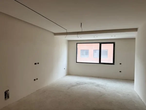 Tirane, shitet apartament 2+1 Kati 2, 133 m² 230.000 € (RRUGA E ELBASANIT)