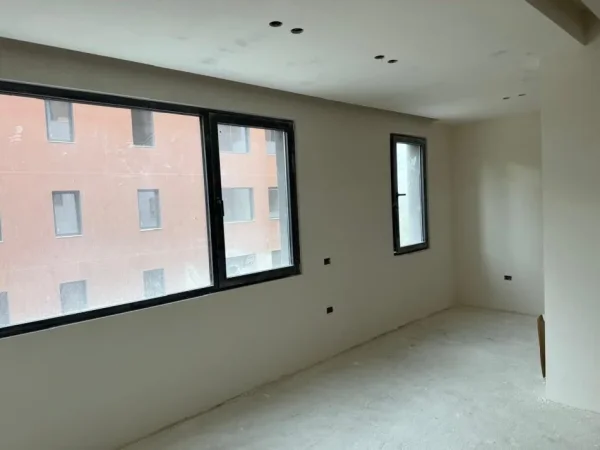 Tirane, shitet apartament 2+1 Kati 2, 133 m² 230.000 € (RRUGA E ELBASANIT)