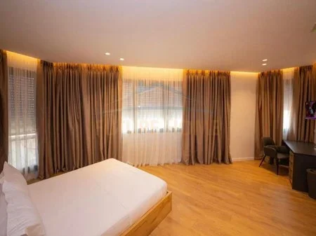 Tirane, shitet apartament 1+1 Kati 4, 216 m² 895.000 € 