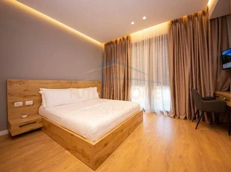 Tirane, shitet apartament 1+1 Kati 4, 216 m² 895.000 € 