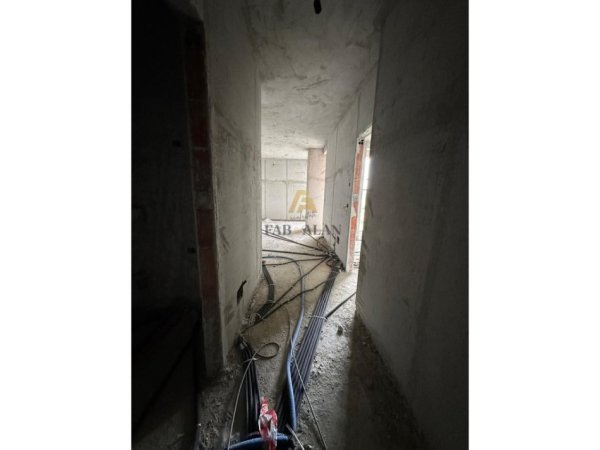 Tirane, shitet apartament 1+1 Kati 6, 65 m² 130.600 € (Bulevardi i Ri)