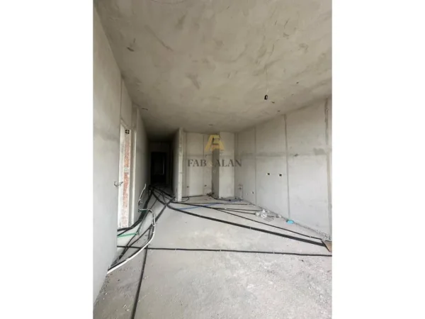 Tirane, shitet apartament 1+1 Kati 4, 68 m² 136.450 € (Bulevardi i Ri)