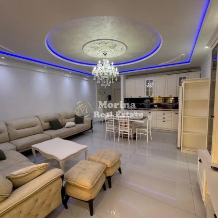 Tirane, jepet me qera apartament 2+1 Kati 7, 117 m² 1.000 € (Xhamllik)