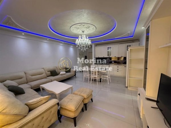 Tirane, jepet me qera apartament 2+1 Kati 7, 117 m² 1.000 € (Xhamllik)