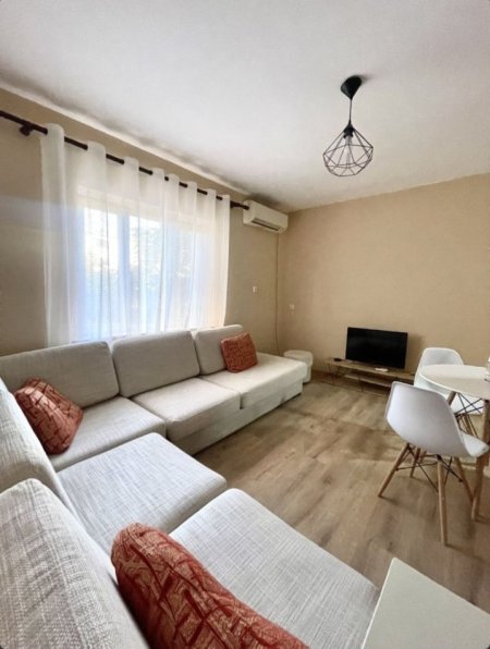 Tirane, jepet me qera apartament 2+1 Kati 2, 78 m² 600 € (21 dhjetori)